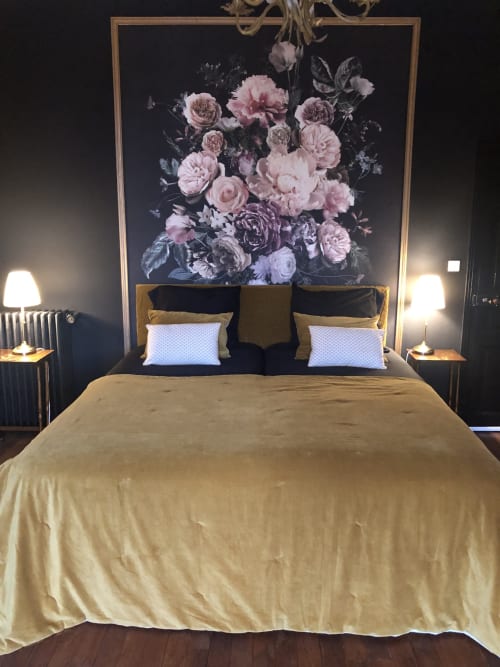 Maison de la Comtesse | Cosne d'Allier | Pool | Family Functions | Clean | Cozy | Sleeps 12 | BBQ | B&B 