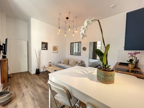 Appartement La Plage au Laurencin, appart’hôtel à Sens centre-ville. Cuisine équipée, wifi, linge, arrivée autonome. Réservez en direct.
