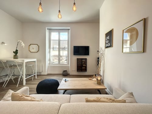 Appartement La Plage au Laurencin, appart’hôtel à Sens centre-ville. Cuisine équipée, wifi, linge, arrivée autonome, vue sur ville. Réservez en direct.