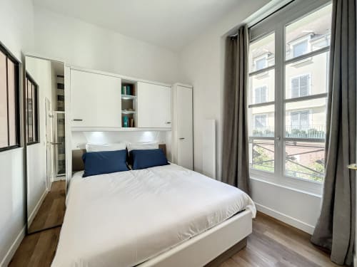 Appartement La Plage au Laurencin, appart’hôtel à Sens centre-ville. Cuisine équipée, wifi, linge, arrivée autonome. Réservez en direct.
