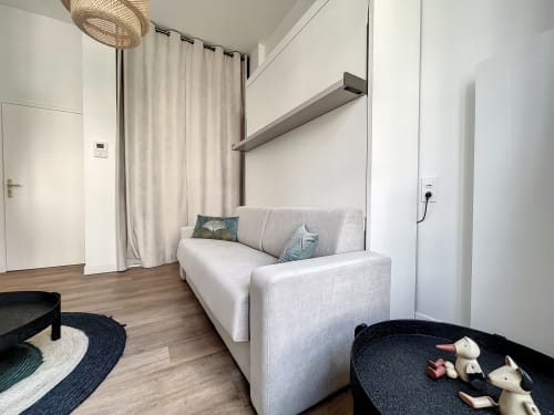 Appartement Le Zen au Laurencin, appart’hôtel à Sens centre-ville. Cuisine équipée, wifi, linge, arrivée autonome, lit escamotable. Réservez en direct.
