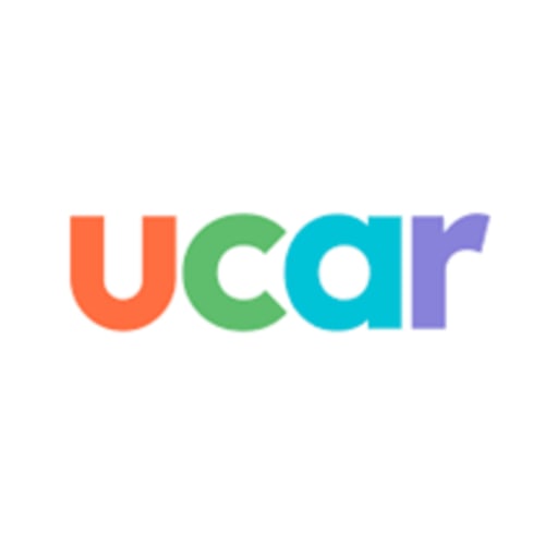 Logo UCAR en lettres colorées - orange, vert, cyan et violet sur fond blanc