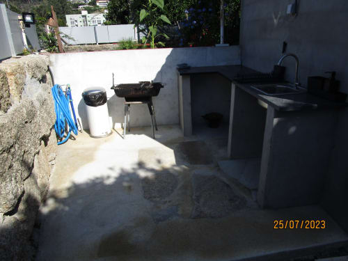 Casa das Tias, alojamento local quartos conforto, férias, norte, Portugal, praia, piscina, churrasqueira, festas, verão. bonita aconchegante e económica amiga ambiente. Cozinha maquina lavar roupa louça, frigorífico forno micro-ondas. 
