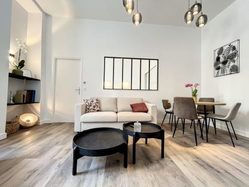 Appartement Le Peachy au Laurencin, appart’hôtel à Sens centre-ville. Cuisine équipée, wifi, linge, arrivée autonome. Réservez en direct.