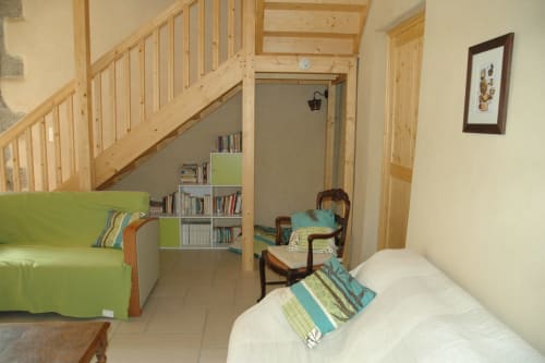 Coin lecture enfants famille  - Gîte avec piscine privée, couverte et chauffée, location de vacances, côtes d'armor bretagne Perros Guirec Tréguier Trégastel Paimpol