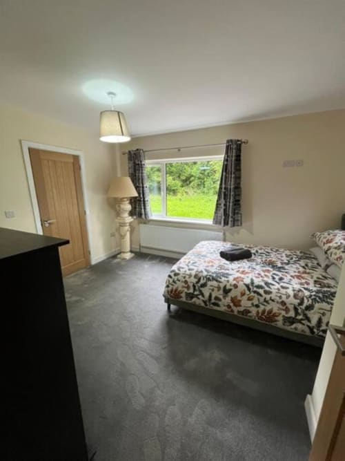 luxurious lodging - lough erne resort - enniskillen - comfort - tranquil - cozy - large - stunning retreat - hot tub