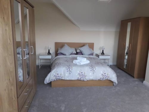 luxurious lodging - lough erne resort - enniskillen - comfort - tranquil - cozy - large - stunning retreat