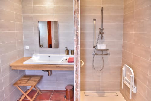 Chambre d'hôtes Le Paradis avec vue sur le vignoble - Domaine d'Arcalis Maison d'hôtes Domaine d'Arcalis Archiac Charente-Maritime