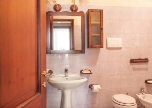 Il Pontile - Historic Center in Bellano | Aria Condizionata, Wi-Fi, smart TV | Bagno