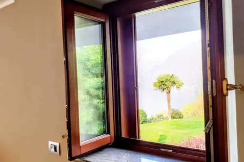 Villa Vista Lago Bellano | Vista giardino | Hotel in Bellano | Bed & Breakfasts in Bellano | B&B in Bellano | Hotel lago di Como a Bellano | Hotels | Dove dormire Bellano | Casa Vacanze in Bellano | Appartamento lussuoso in Bellano | Modern design vista lago | Appartamento luxury in Bellano