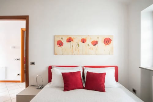 Villa Vista Lago Bellano | Camera matrimoniale | Hotel in Bellano | Bed & Breakfasts in Bellano | B&B in Bellano | Hotel lago di Como a Bellano | Hotels | Dove dormire Bellano | Casa Vacanze in Bellano | Appartamento lussuoso in Bellano | Modern design vista lago | Appartamento luxury in Bellano
