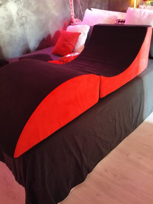 plaisirs nouveaux dans la love room toulon