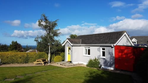 wicklow - cozy - studio - garden - ocean views - kitchen - comfortable - east ireland - family - couple