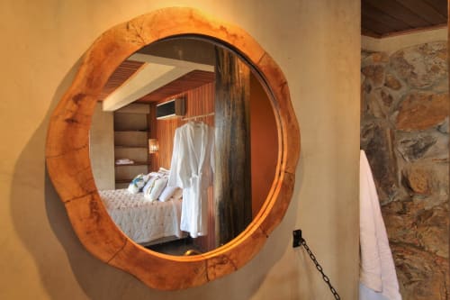 Fornecemos roupa de cama e banho de excelente qualidade.
