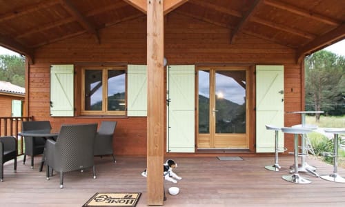 nature, verdure, chalets, Montréjeau, Haute-Garonne, résidence hôtellière