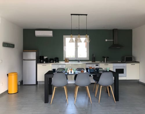 Cuisine équipée moderne, villa Casa A Machja