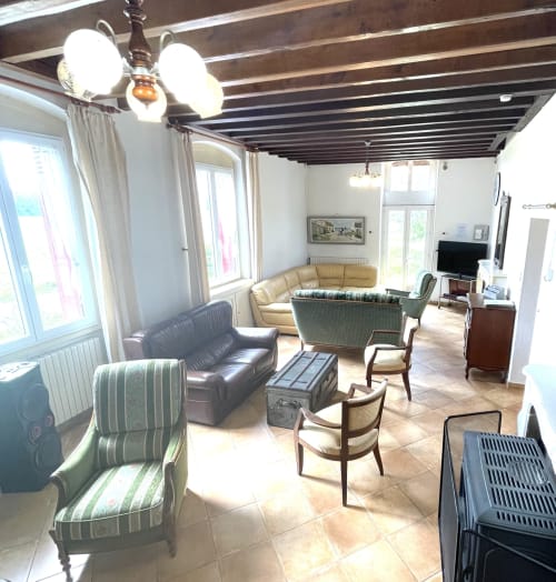 Holiday cottage for 15 Loire Valley