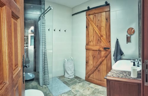 Interior image of the bathroom at Casa en La Ladera