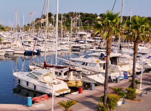 Marina with sailboats and yachts at Villa Sigahi, La Croix Valmer, French Riviera