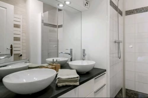 salle d'eau du Clos Saint Georges