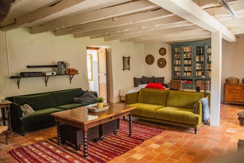 Salon TV Du Domaine du Got, Gîte à Louer en Périgord noir.