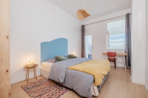 chambre double lit queen size avec vue mer, rangements, accès jardin, piscine