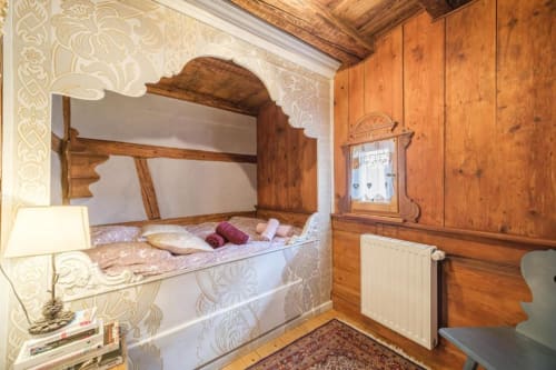 Alcôve du gîte Chez Ambre à Eguisheim, village médiéval classé parmi les plus beaux de France
