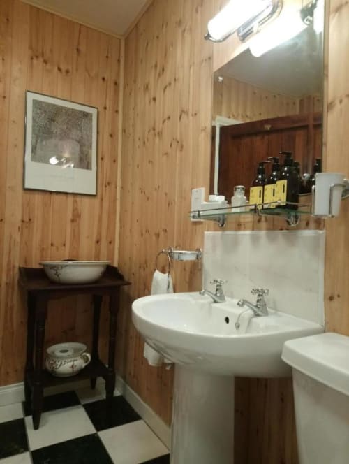 ensuite bathroom kilmokea