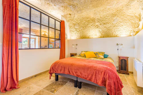 Chambre troglodytique du 161 aux Gîtes de la Rochère, Noizay