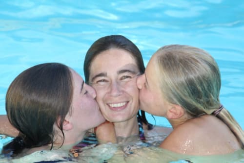 Bonheur familial à la piscine des Vergers de la Bouligaire