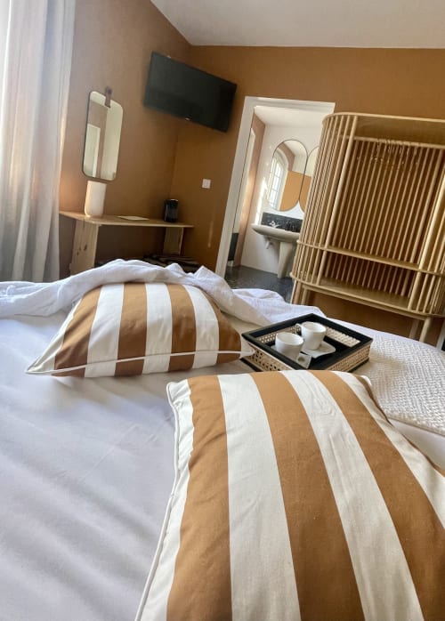 chambre d'hôtes Vendée les 15 chênes Puy du Fou chambre double vue jardin reposant calme
