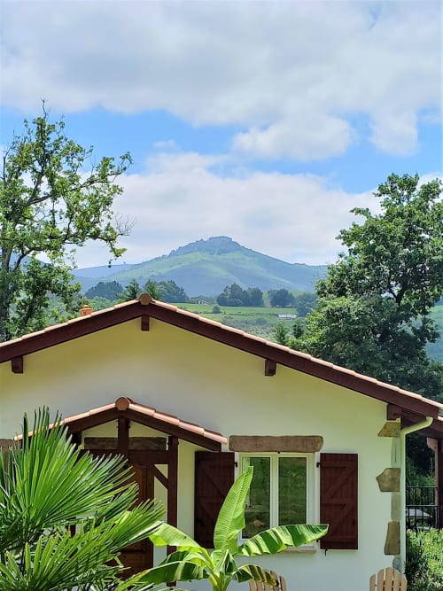 Vue depuis le jardin La Petite Maison Villa Xaran Erdian