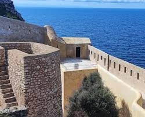 remparts de bonifacio , Perla Di Macchia, Bonifacio, Corse-du-Sud