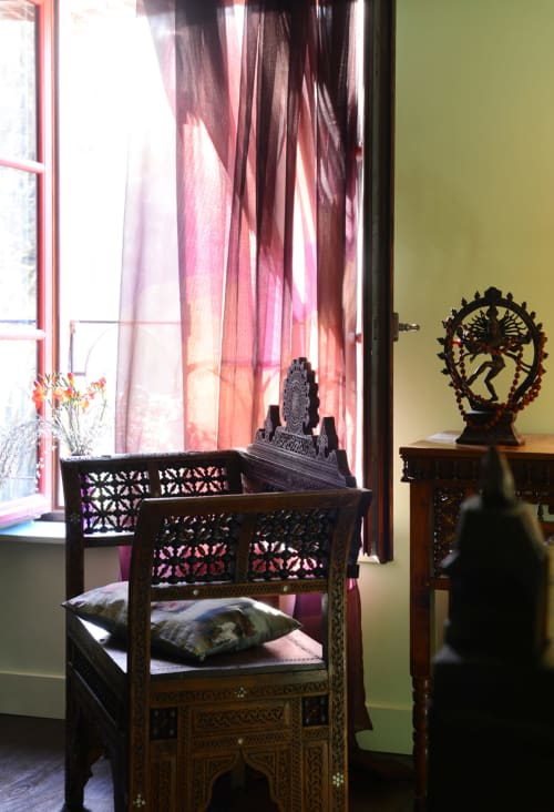 "Fauteuil syrien Suite junior au Domaine de l'Ocrerie"