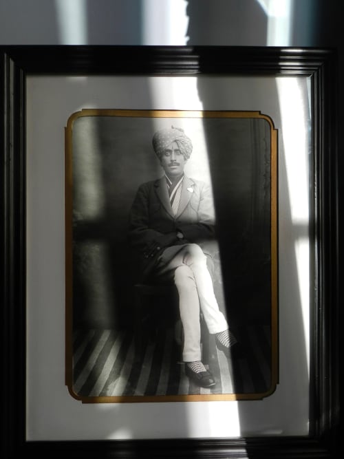 "photo ancienne Maharajah Pondichérie au Domaine de l'Ocrerie"