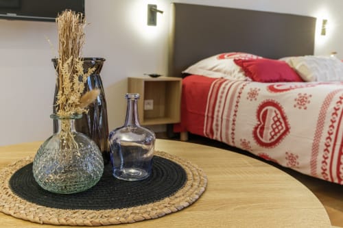 Chambre cosy du gîte Le Millésime de Sigo à Kaysersberg Vignoble, décor alsacien authentique