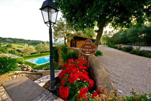Beauty Farm con idromassaggio, bagno turco, aroma terapia, cromoterapia e tisaneie