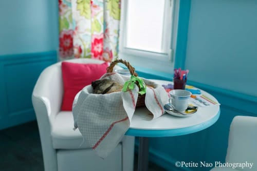 Au Jardin des deux ponts, Pain frais déposé devant votre porte, c'est la formule petit déjeuner