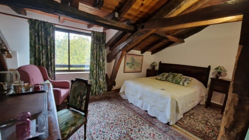 domaine-de-millox_chambre-amarante