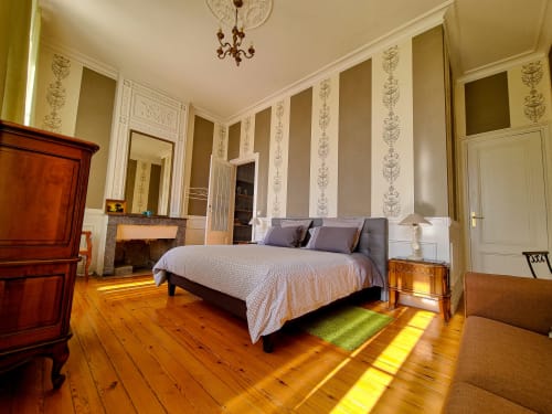Double room for a stay near Bordeaux in a castle