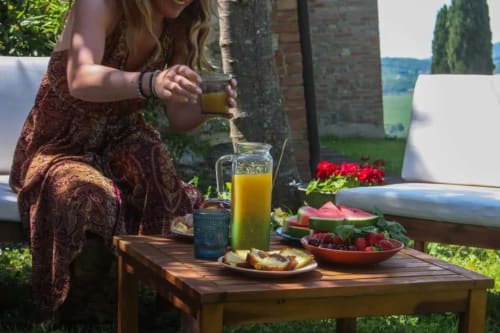 Garden spaces of Agriturismo Quarantallina with views over Tuscany