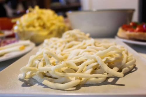 Homemade food inspired by Tuscan traditions.
