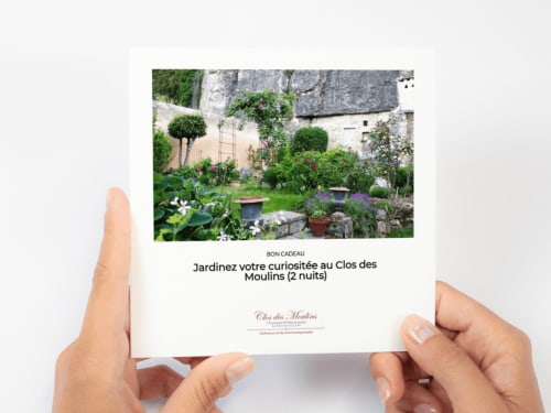 Gift card for Clos des Moulins guesthouse garden stay in Poitiers