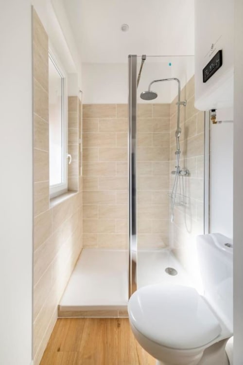 Salle de Douche N°1 du loft de Saint Clair à Toulon