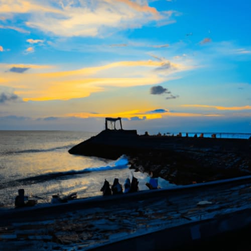 Sunset at Galle Face Green promenade in Colombo