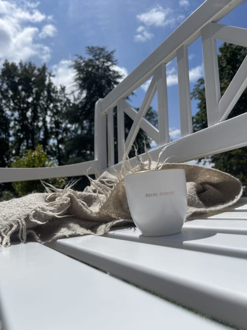 Chambre d’hôtes Les 15 Chênes en Vendée, proche du Puy du Fou – Terrasse reposante, cadre bucolique et calme pour un séjour plein de charme.