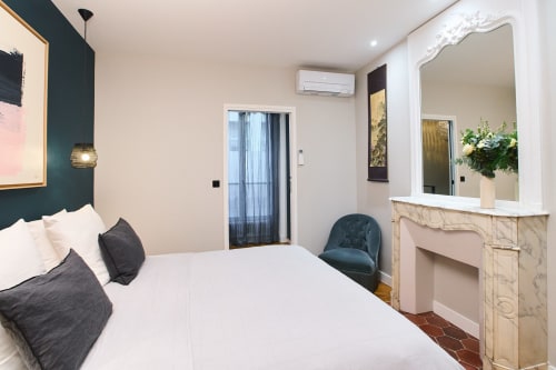 comfortable flat in Paris