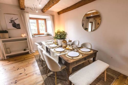 Maison Pyrenea, salle à manger