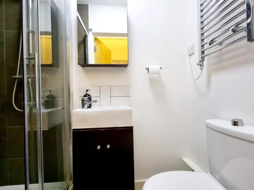 Budget Single Room London Stay Apartments 