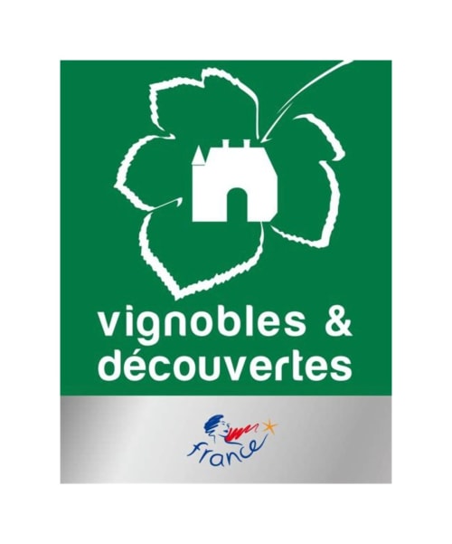 Gite de groupe Logis Escale Saumur - logo de vignobles et découvertes d'Anjou et de Saumur